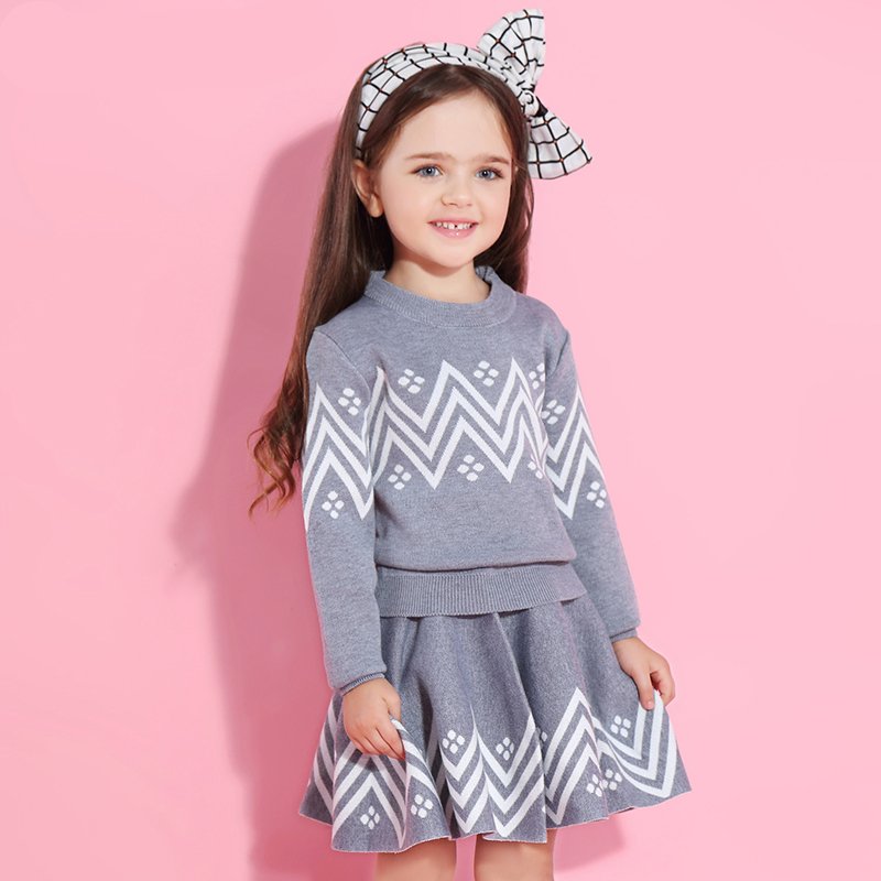 Girl's Geometric Pattern Warm Cardigan and Skirts Set